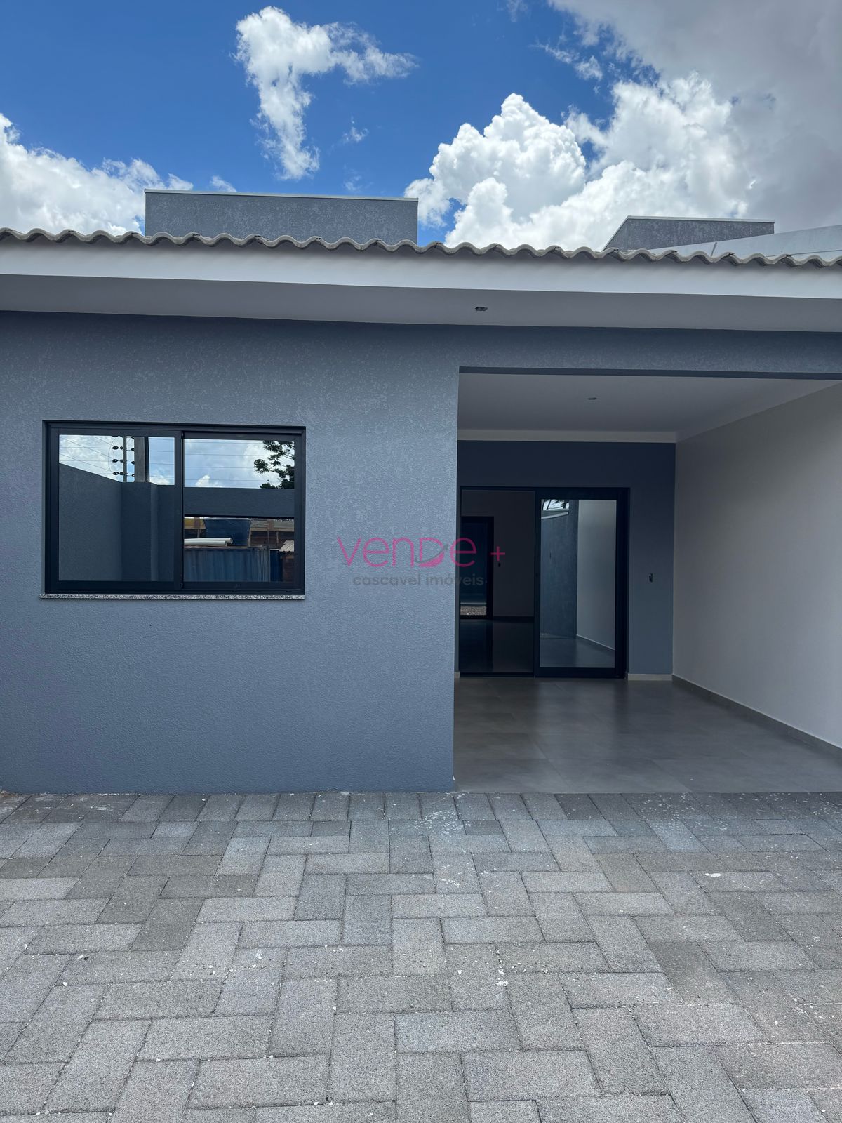 Casa 1 suíte + 1 quarto com área Gourmet