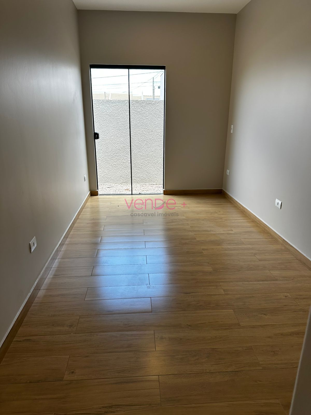 casa com uma suite e um quarto - foto 4